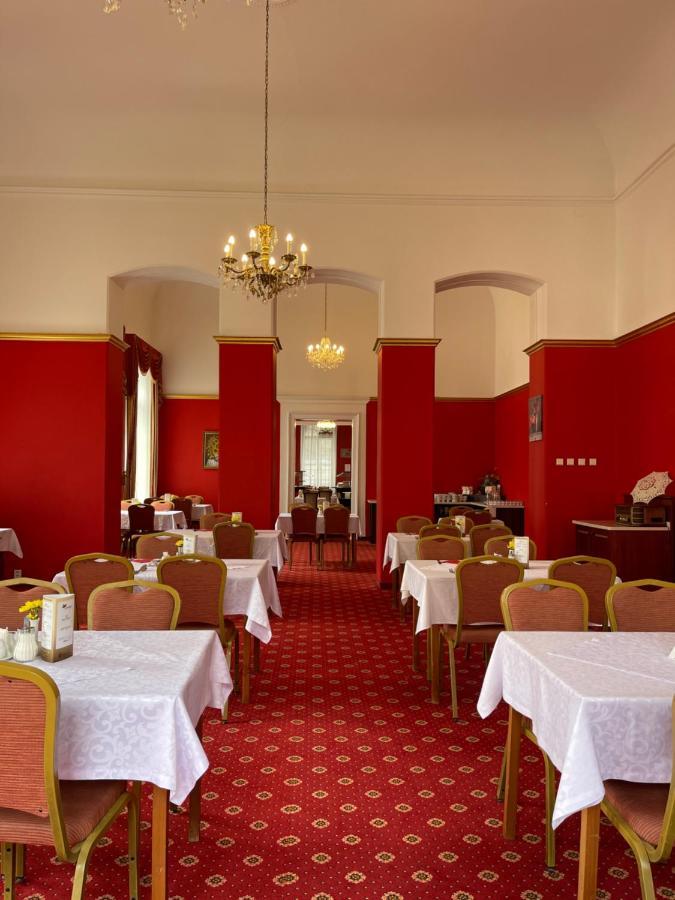 Windsor Spa Hotel Karlovy Vary Exterior photo