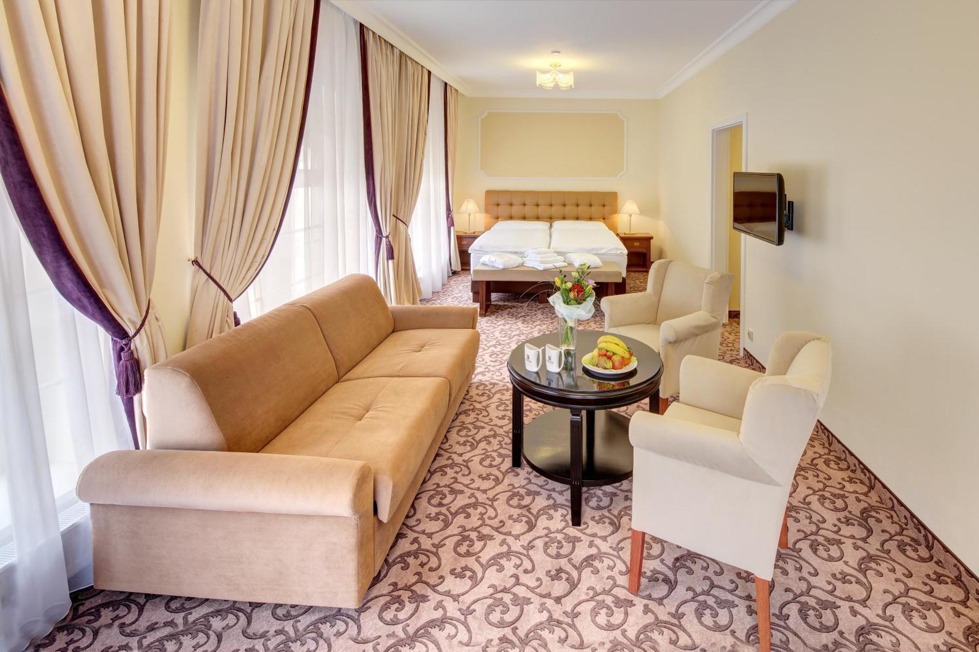 Windsor Spa Hotel Karlovy Vary Exterior photo
